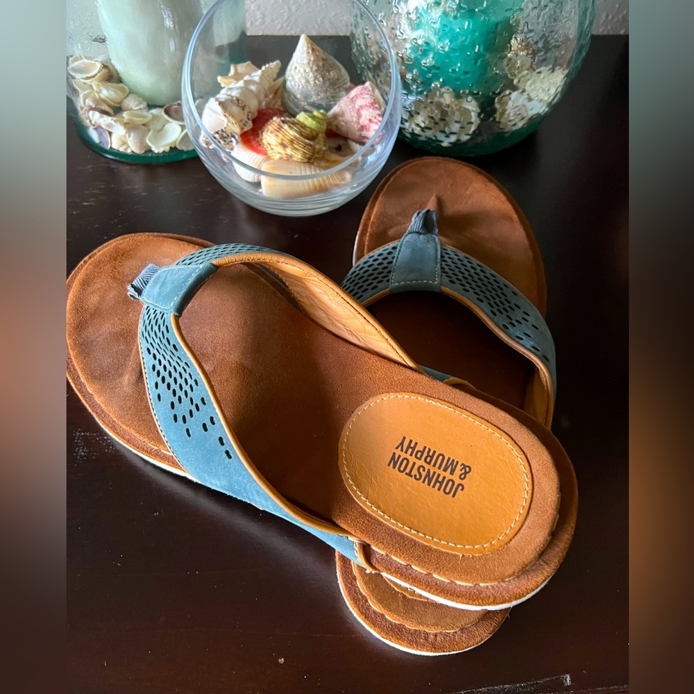 Johnson & Murphy men’s sandals